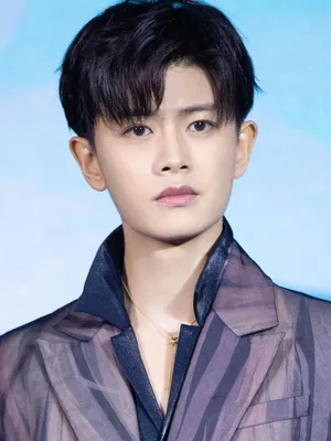 Ren Jialun