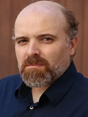 Anouar H. Smaine