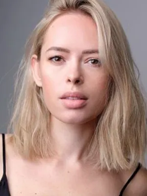 Tanya Burr