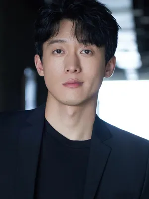 Hou Wenyuan