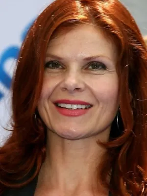 Lolita Davidovich