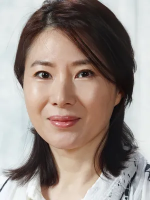 Hwang Young-hee