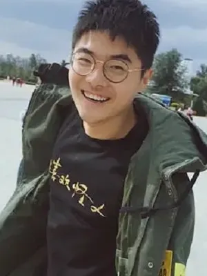 Zhang Wen Shuang