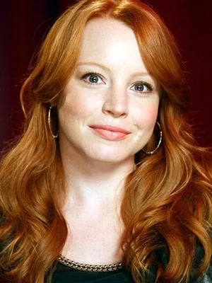 Lauren Ambrose