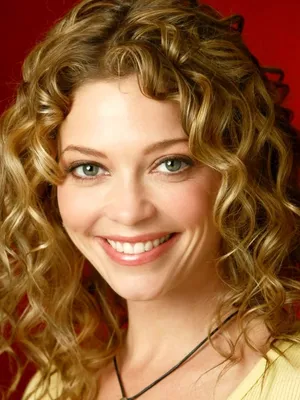 Amanda Detmer