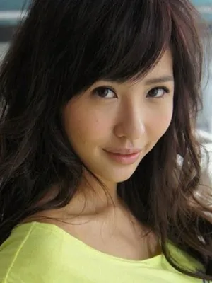 Eva Li