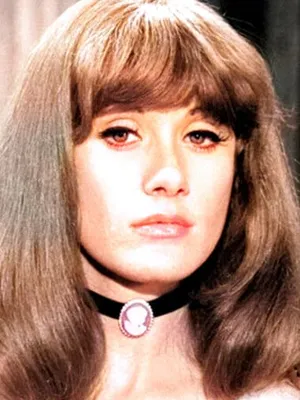 Robyn Hilton