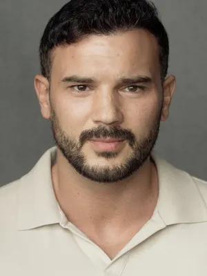 Steven Blades