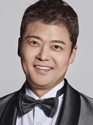 Jeon Hyun-moo