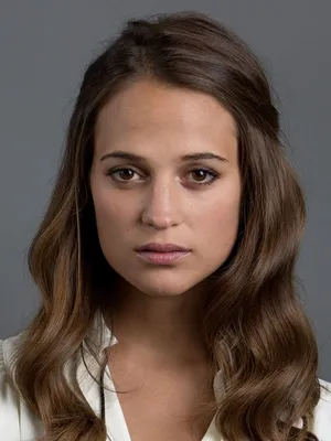 Alicia Vikander