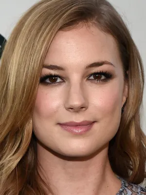 Emily VanCamp
