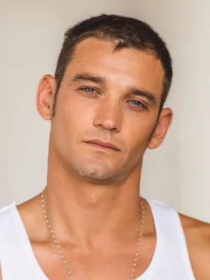 Dean Miroshnikov