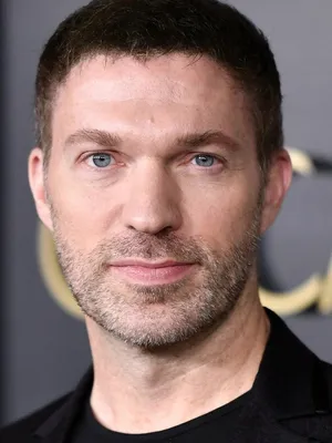 Travis Knight