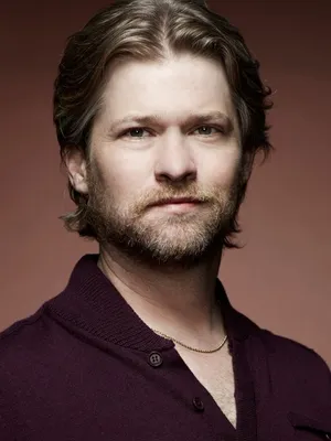 Todd Lowe