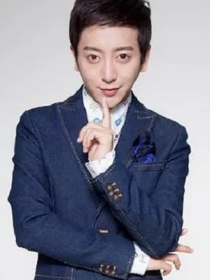 Kong Xiao Ming