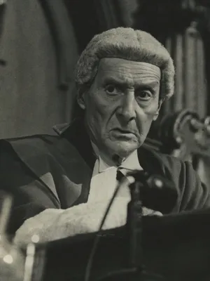 Francis Compton
