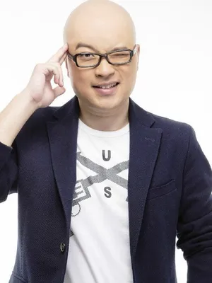 Xiaoxing Yi