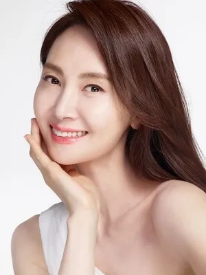 Chae Shi-ra