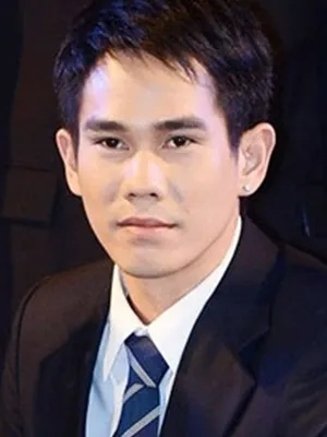 Arnuttaphol Sirichomsaeng