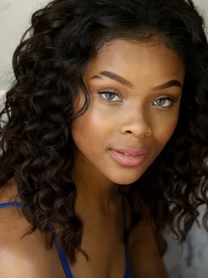 Ajiona Alexus