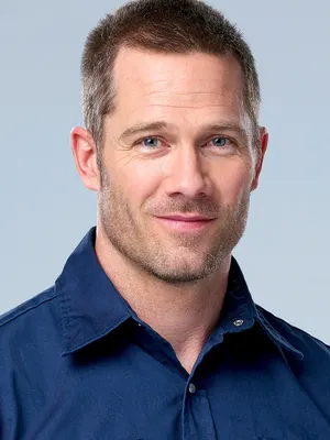 Luke Macfarlane