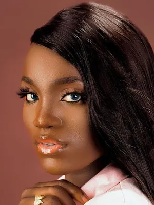 Bukunmi Oluwashina