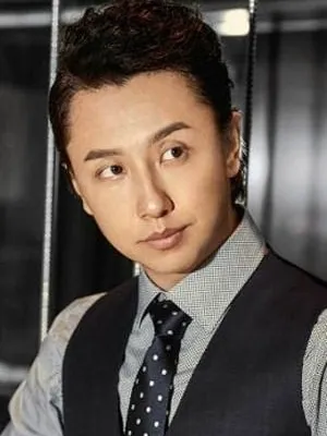 Cailun Huang