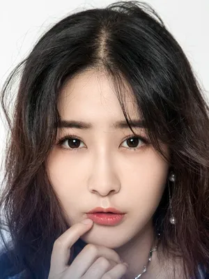 Eliza Liang