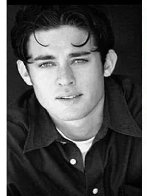 Christopher Pettiet