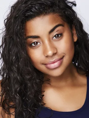 Alycia Pascual-Peña
