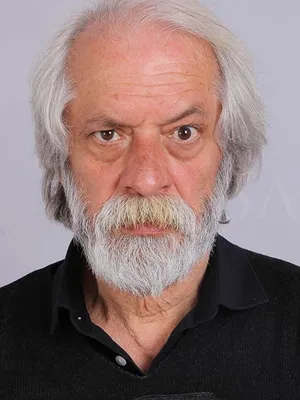 İzzet Çivril