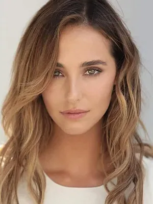 Lorynn York