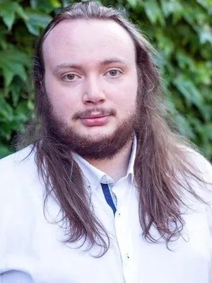 Tom Pezier
