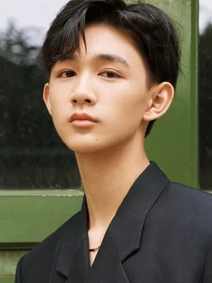 Rong Zishan