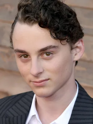 Wyatt Oleff