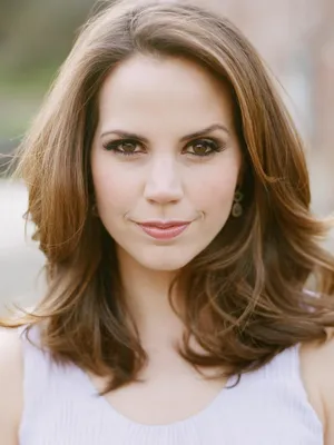 Elizabeth Cook