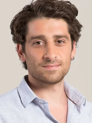 Bora Akkaş