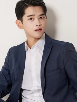 Kim Woo Jin