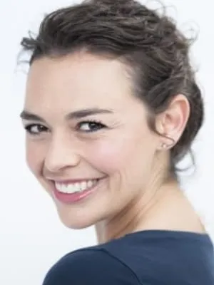 Tinarie Van Wyk-Loots