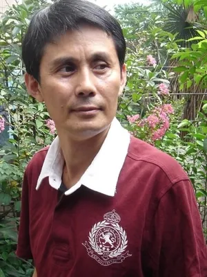 Hucheng Li