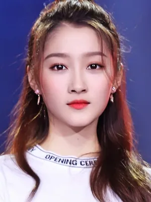 Guan Xiaotong