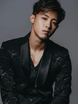 Zijie Zong