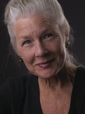 Elisabeth Henry-Macari