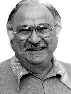 Val Avery