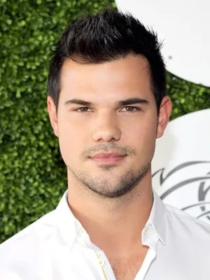 Taylor Lautner