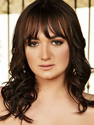 Charlotte Cross