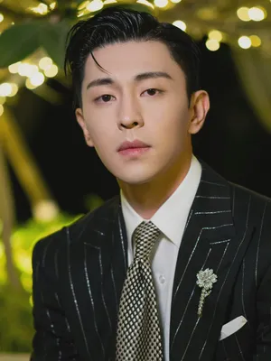 Deng Lun