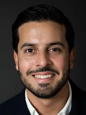 Poyan Karimi