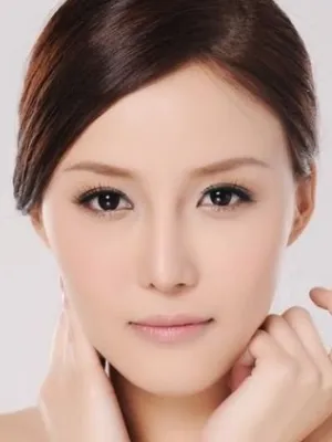 Hazel Tong