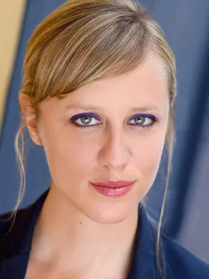 Betsy Holt